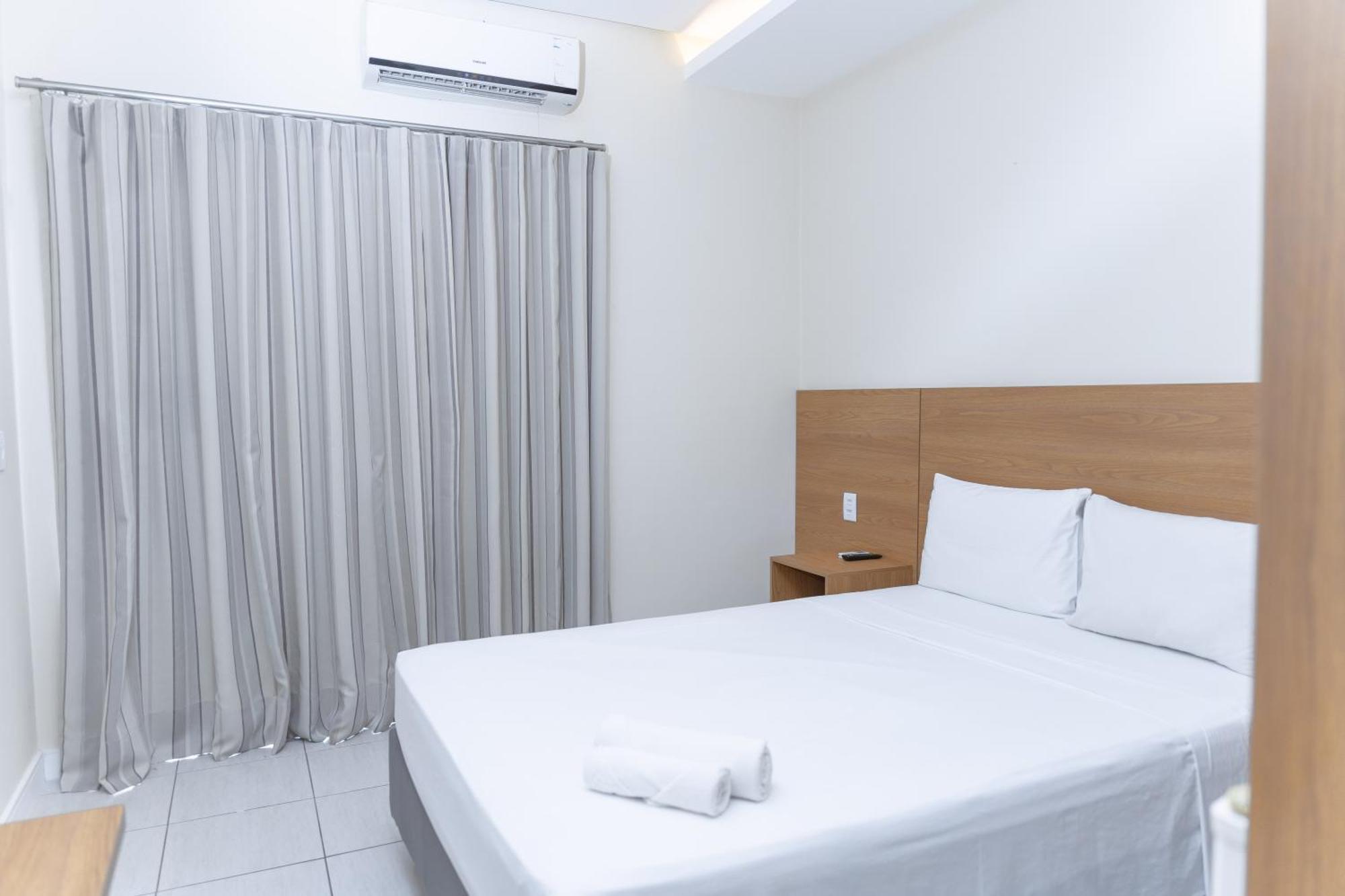 Hotel Equinocios Executive Barcarena Extérieur photo